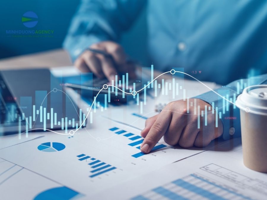 Bước 1: Phân tích, đánh giá, khảo sát thị trường và đối thủ