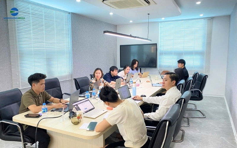 Khi nào nên thuê chạy quảng cáo Facebook