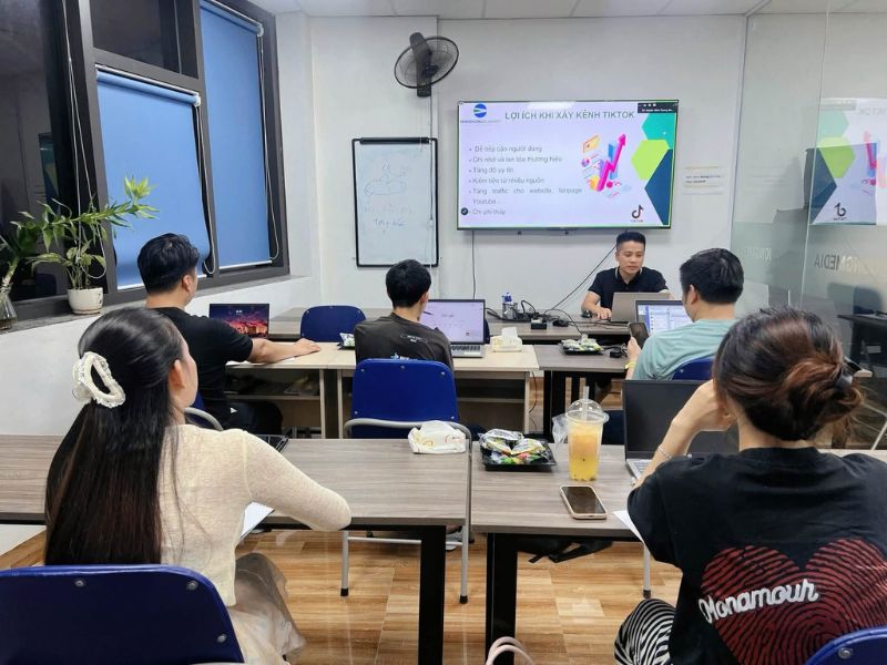 hình thức quảng cáo TikTok